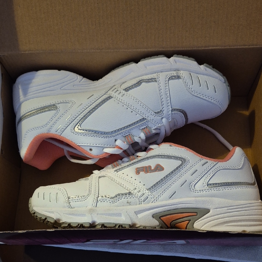 Fila White and Coral Women's Sneakers